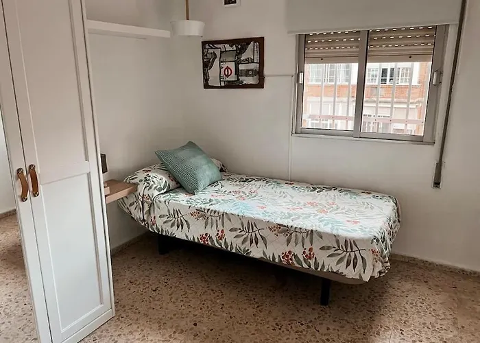 Vive La Esencia De Triana